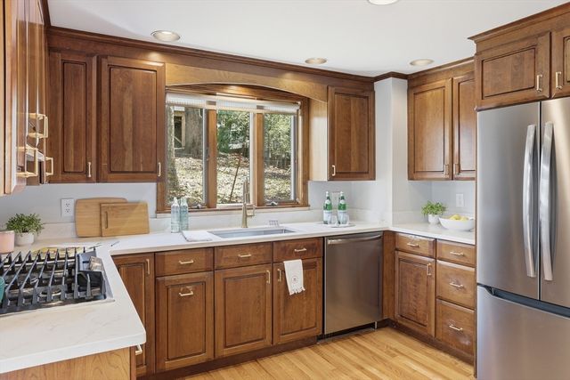 62 Nicod, Arlington, MA 02476