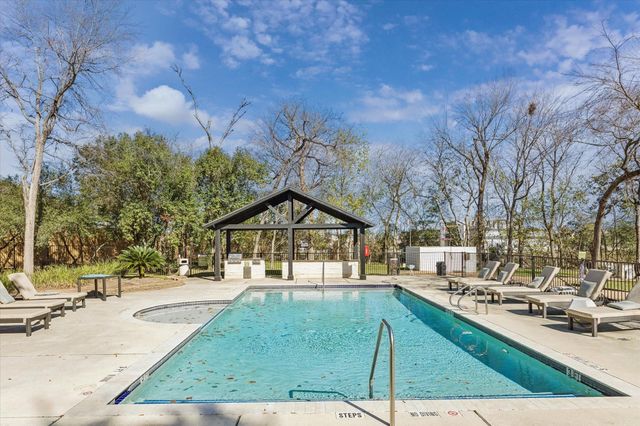 1710 W T C Jester Boulevard 2317, Houston, TX 77008