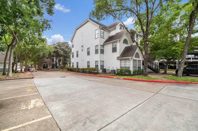 1710 W T C Jester Boulevard 2317, Houston, TX 77008