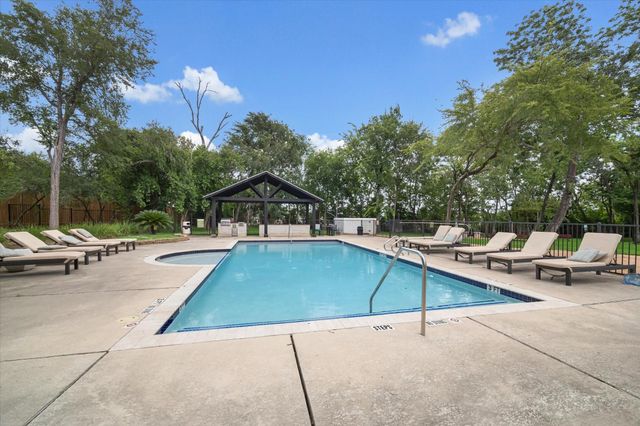 1710 W T C Jester Boulevard 2317, Houston, TX 77008