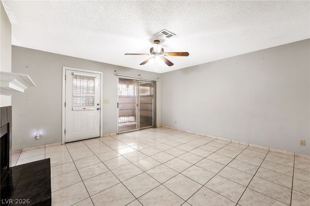 207 North Lamb Boulevard C, Las Vegas, NV 89110