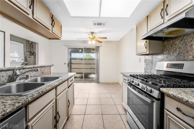 207 North Lamb Boulevard C, Las Vegas, NV 89110