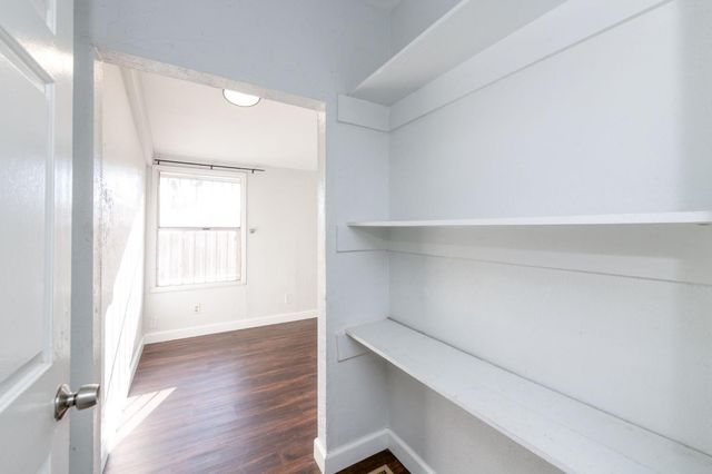 4728 E Harvey Avenue, Fresno, CA 93702