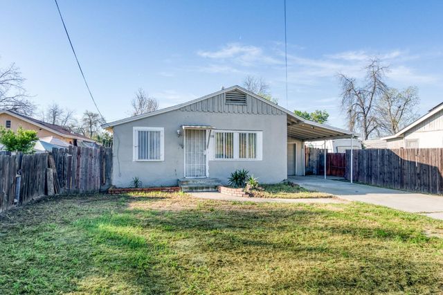 4728 E Harvey Avenue, Fresno, CA 93702