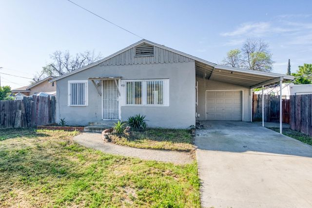 4728 E Harvey Avenue, Fresno, CA 93702