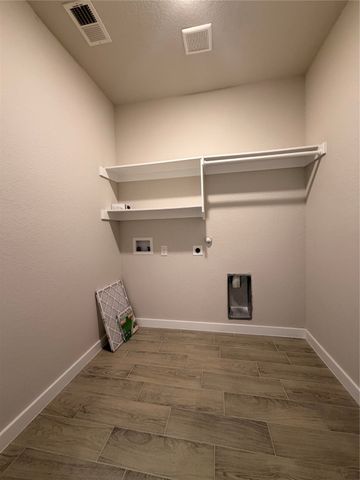 4274 Elkins Avenue, Lancaster, TX 75134