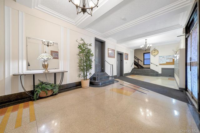 2962 Decatur Avenue 5th Floor, Bronx, NY 10458