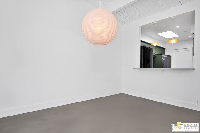 2041 S Calle Palo Fierro, Palm Springs, CA 92264