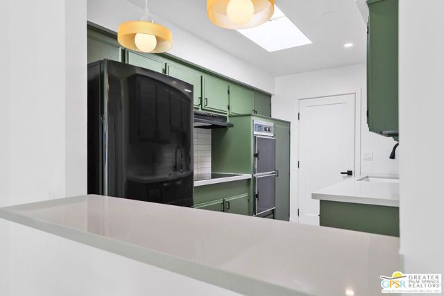 2041 S Calle Palo Fierro, Palm Springs, CA 92264