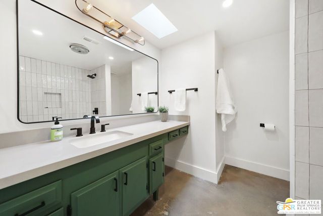 2041 S Calle Palo Fierro, Palm Springs, CA 92264