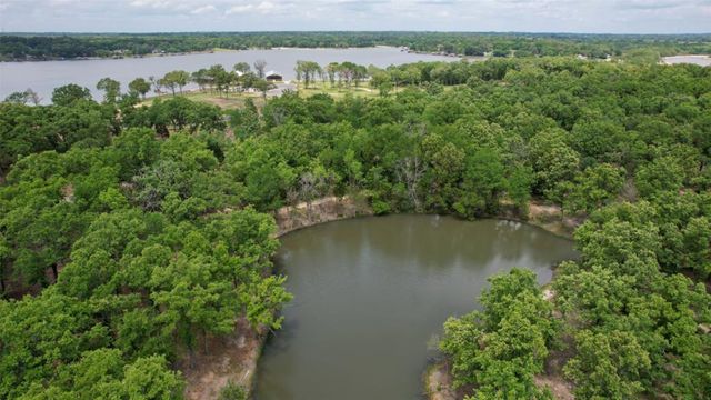 7011 Lakeshore Way, Eustace, TX 75148