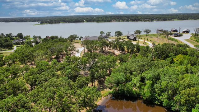 7011 Lakeshore Way, Eustace, TX 75148