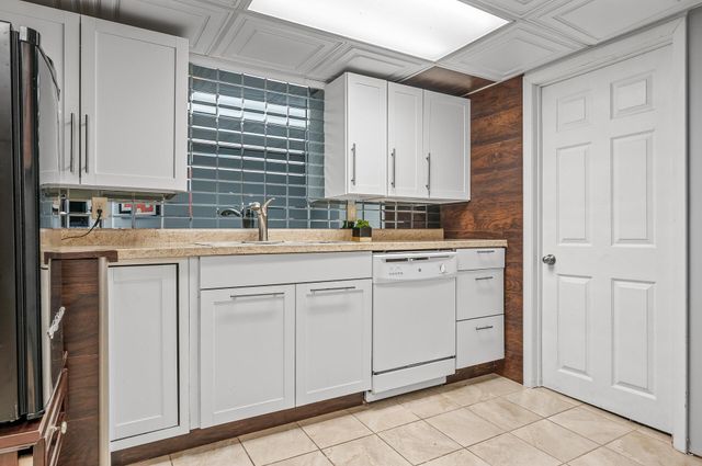 1419 6th Street SW, Rochester, MN 55902