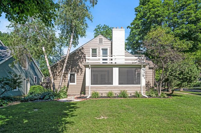 1419 6th Street SW, Rochester, MN 55902