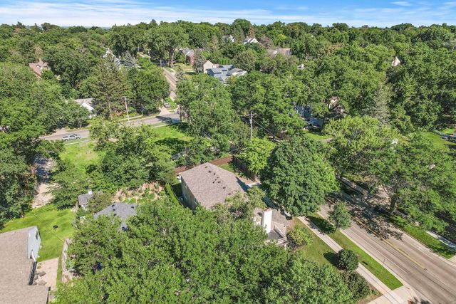 1419 6th Street SW, Rochester, MN 55902