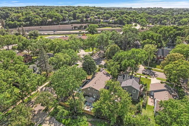 1419 6th Street SW, Rochester, MN 55902
