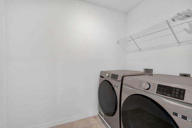 9644 Summers Cay Circle, Thonotosassa, FL 33592