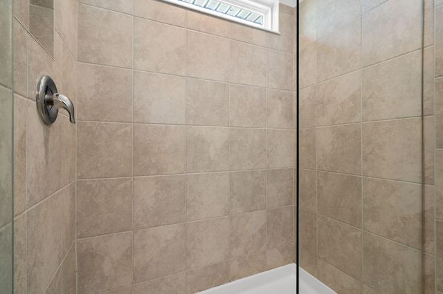 9644 Summers Cay Circle, Thonotosassa, FL 33592