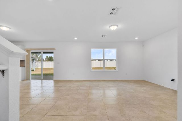 9644 Summers Cay Circle, Thonotosassa, FL 33592