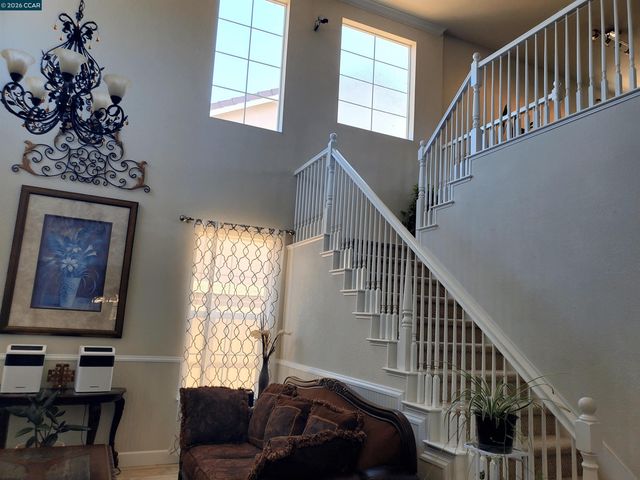 5370 Daffodil Dr, Oakley, CA 94561