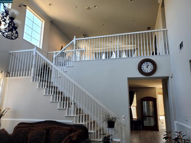 5370 Daffodil Dr, Oakley, CA 94561