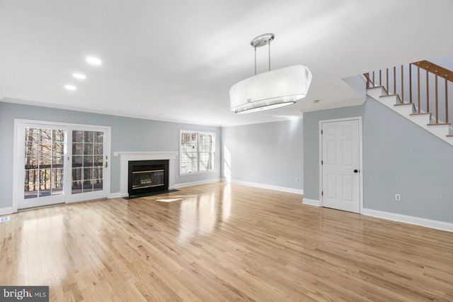 76 CORIANDER DRIVE DR, Princeton, NJ 08540