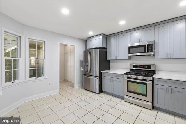 76 CORIANDER DRIVE DR, Princeton, NJ 08540