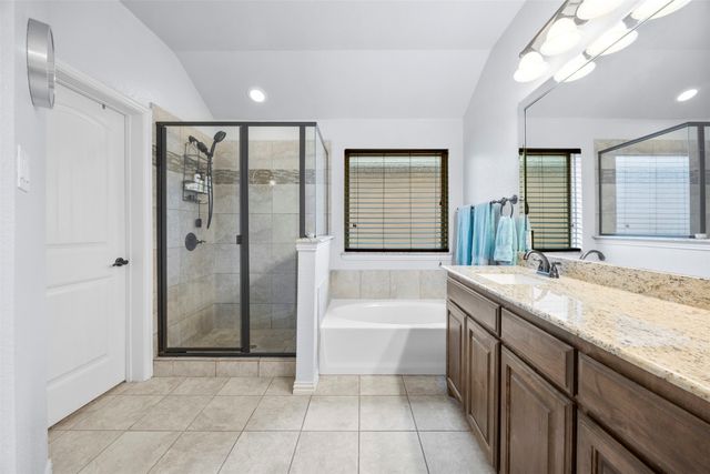 227 Chimney Rock Drive, Waxahachie, TX 75167