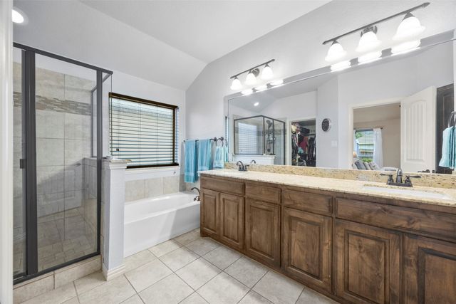 227 Chimney Rock Drive, Waxahachie, TX 75167