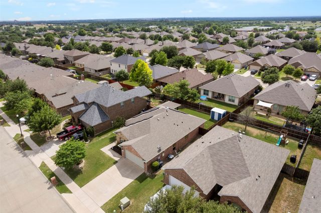 227 Chimney Rock Drive, Waxahachie, TX 75167