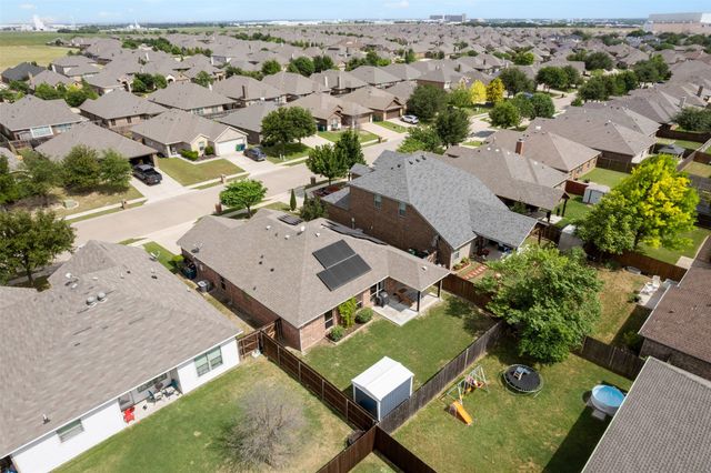 227 Chimney Rock Drive, Waxahachie, TX 75167