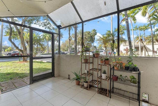 7915 SW 104th St 101G, Miami, FL 33156