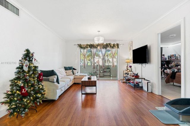 7915 SW 104th St 101G, Miami, FL 33156