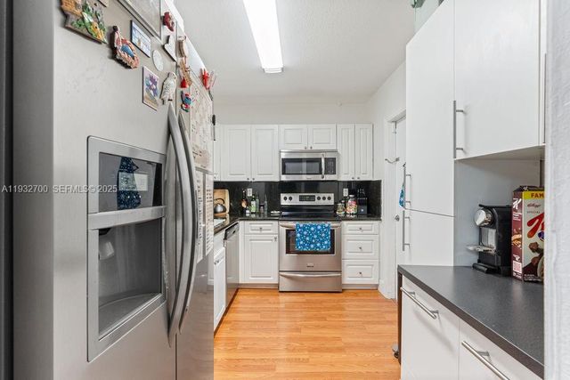 7915 SW 104th St 101G, Miami, FL 33156