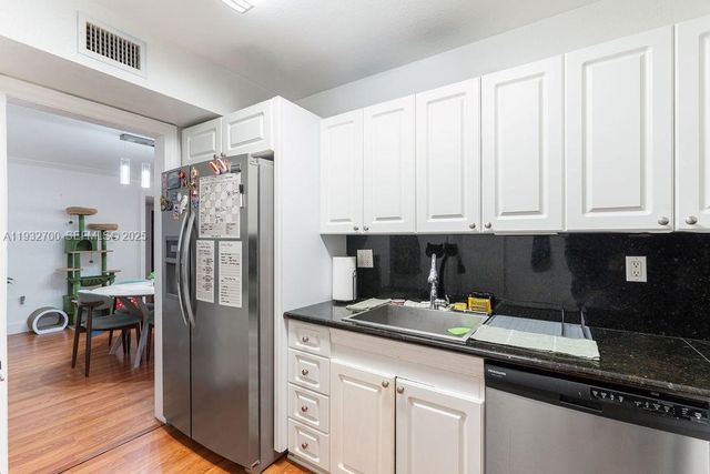 7915 SW 104th St 101G, Miami, FL 33156