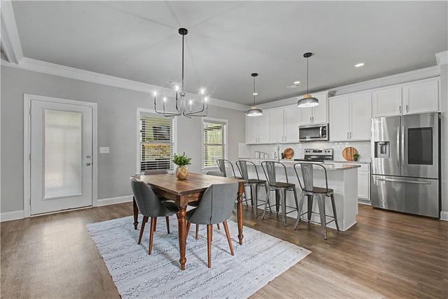 554 Wilbur Drive, Hoschton, GA 30548