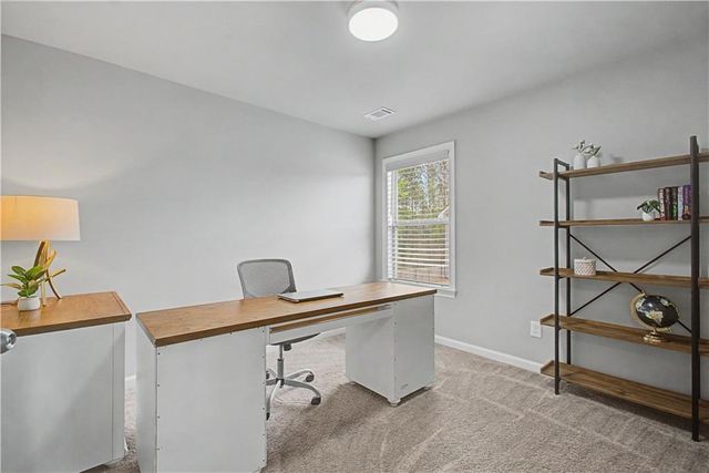 554 Wilbur Drive, Hoschton, GA 30548