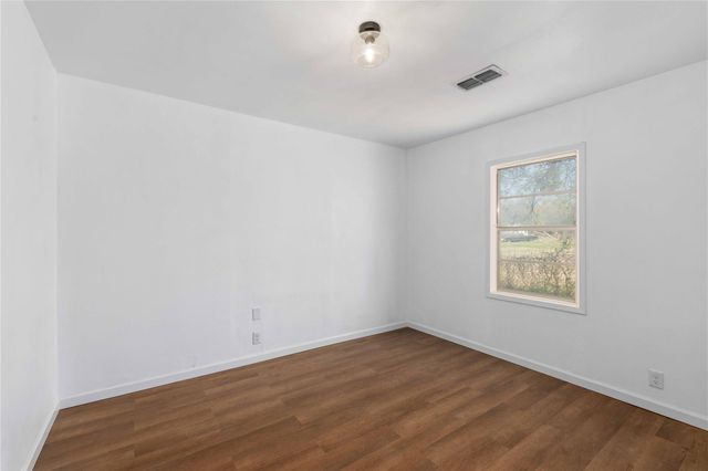 1604 5th ST, Goldthwaite, TX 76844