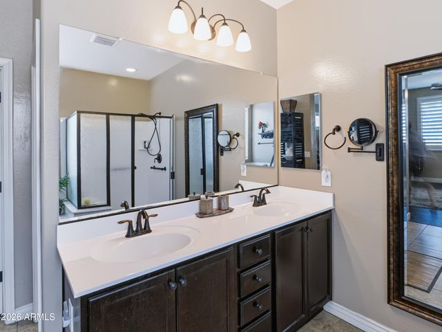 2710 E SADDLEBROOK Road, Gilbert, AZ 85298