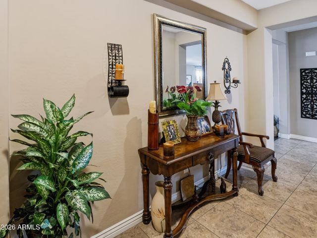 2710 E SADDLEBROOK Road, Gilbert, AZ 85298