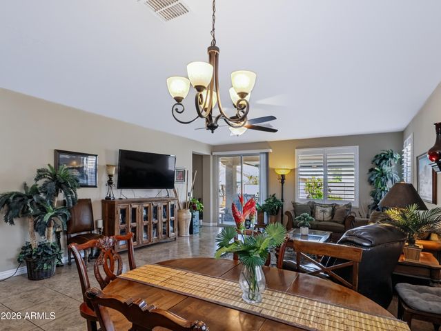 2710 E SADDLEBROOK Road, Gilbert, AZ 85298