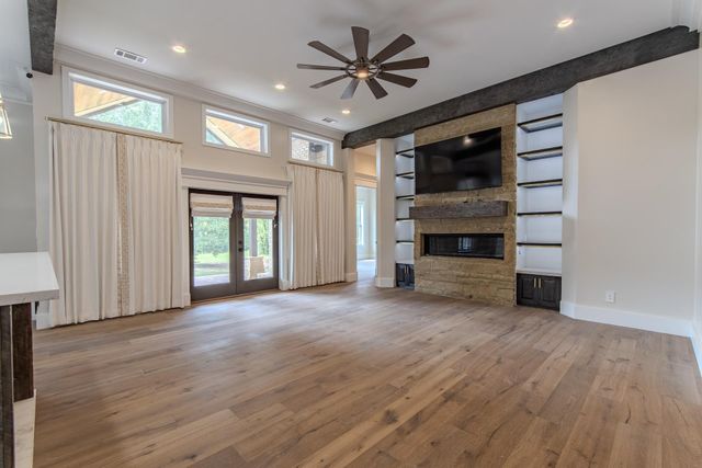 325 WILKES MANOR WAY, Savannah, TN 38372