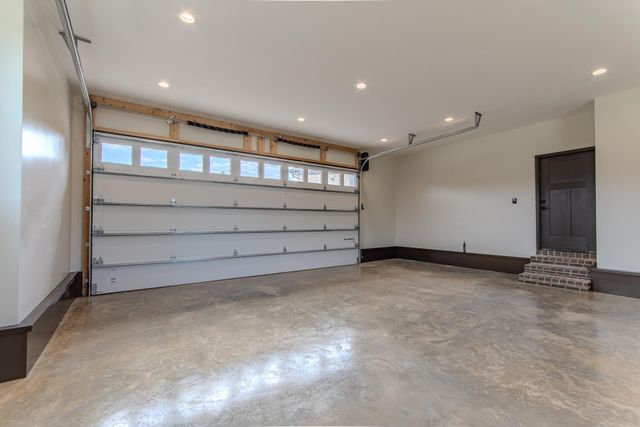 325 WILKES MANOR WAY, Savannah, TN 38372