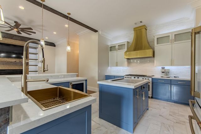 325 WILKES MANOR WAY, Savannah, TN 38372