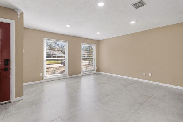 2115 Poplar Park Drive, Houston, TX 77339