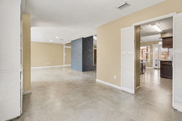 2115 Poplar Park Drive, Houston, TX 77339