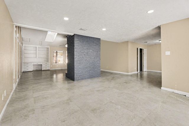 2115 Poplar Park Drive, Houston, TX 77339