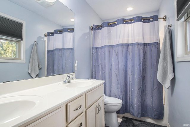 55368 Priem Road, Elkhart, IN 46514