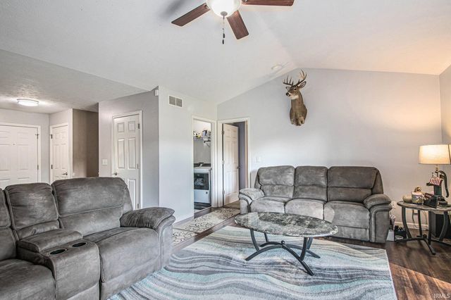 55368 Priem Road, Elkhart, IN 46514