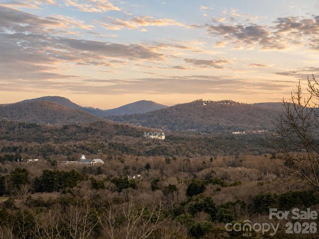 17 Denali Drive, Asheville, NC 28806